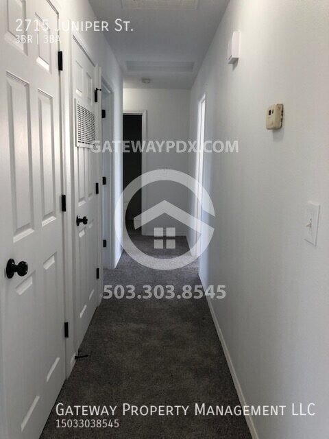 Building Photo - 2715 Juniper St