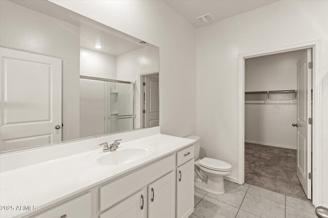 Building Photo - 18461 N Los Gabrieles Way