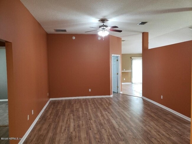 Building Photo - 955 Otter Creek Dr