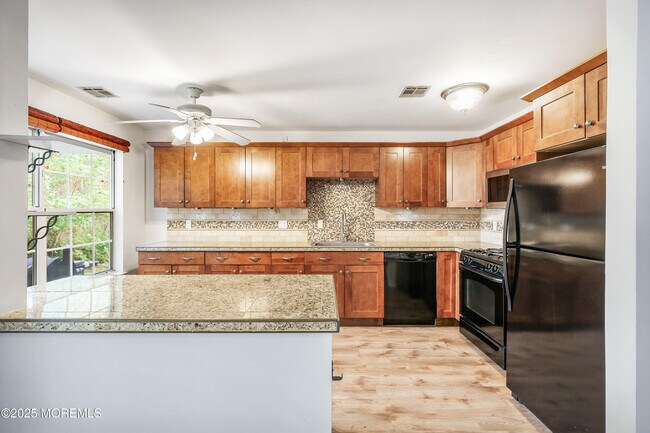 Building Photo - 13 Canidae Ct