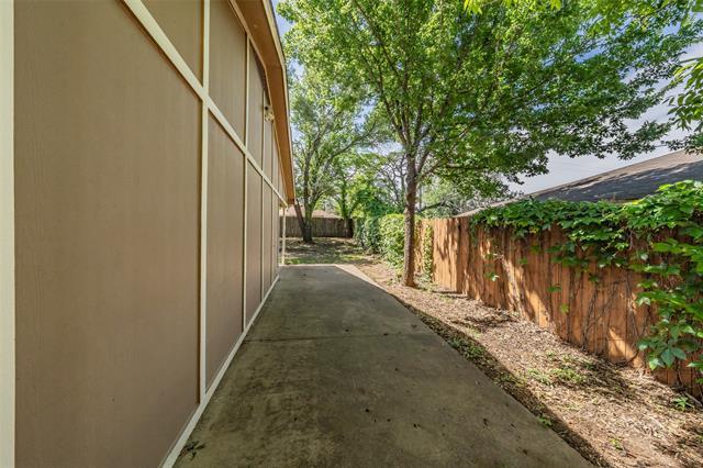 Building Photo - 3812 Indian Wells Dr