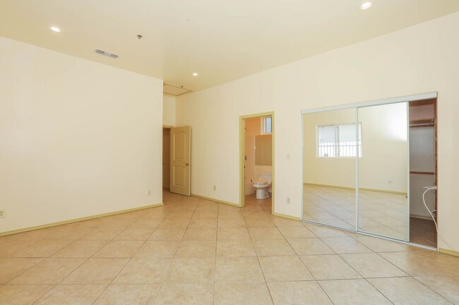 Building Photo - 633 N Montebello Blvd