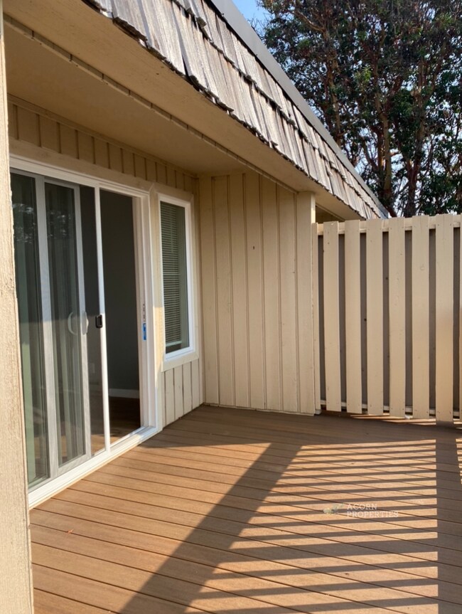 Building Photo - 1199 SE 9th Ave