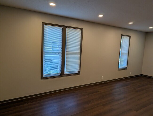Building Photo - 4119 N 60th St