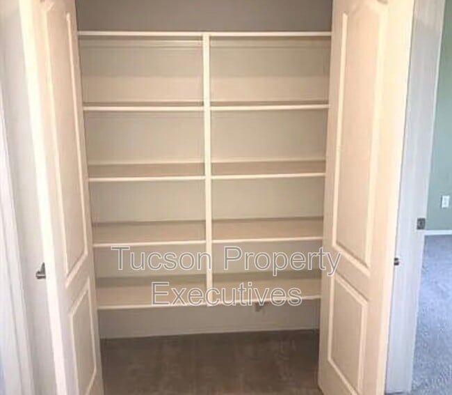 Building Photo - 11545 W Oilseed Dr