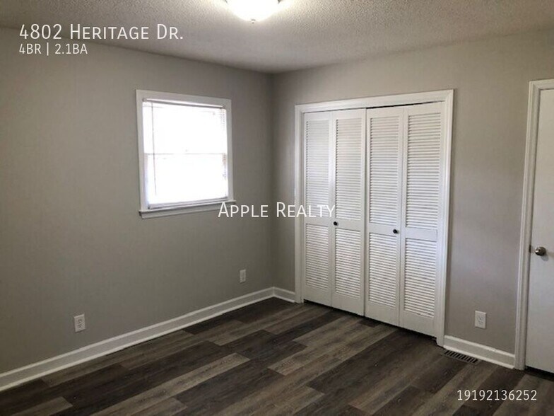 Building Photo - 4802 Heritage Dr