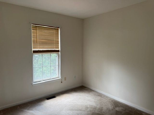 Building Photo - 4 E Shetland Ct