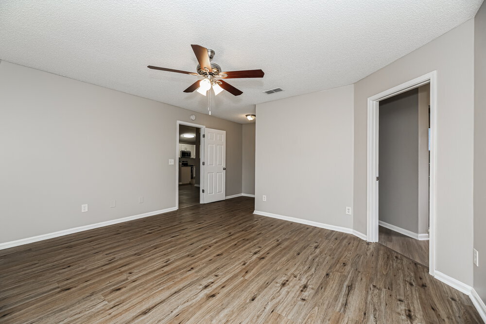 Building Photo - 1368 High Plains Dr W