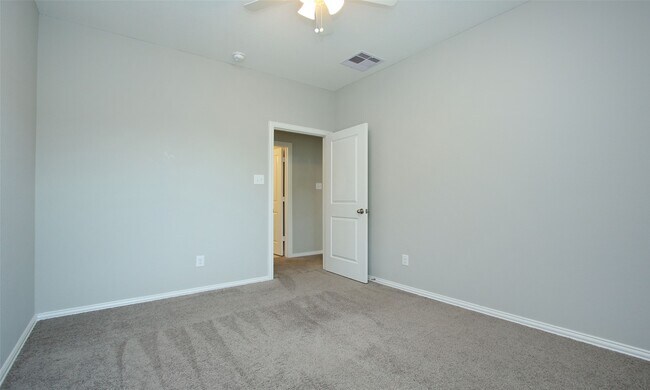 Building Photo - 177 Emory Birch