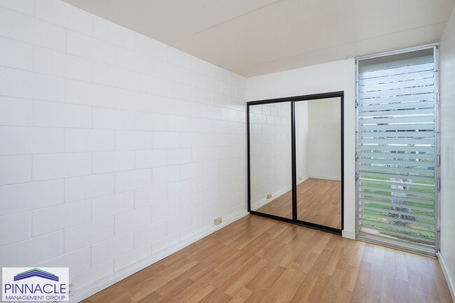 Building Photo - 95-029 Kuahelani Ave