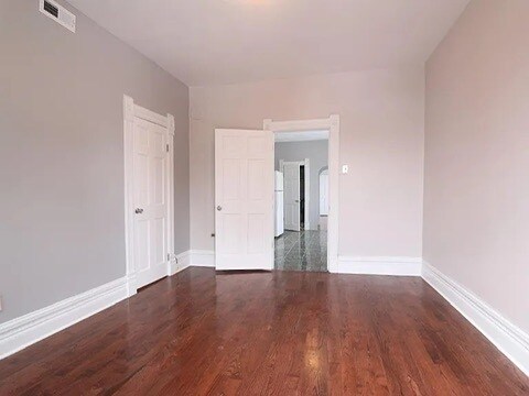 Building Photo - 2108 W 18th St
