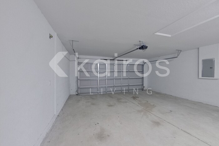 Building Photo - 205 Malauka Loop