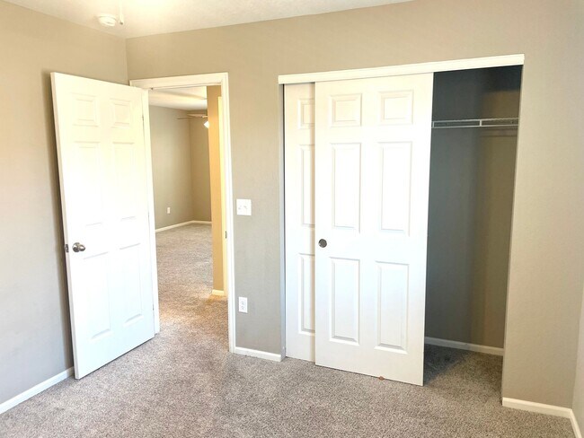Building Photo - Home for rent in the Traditions neighborhood Aurora CO 80018