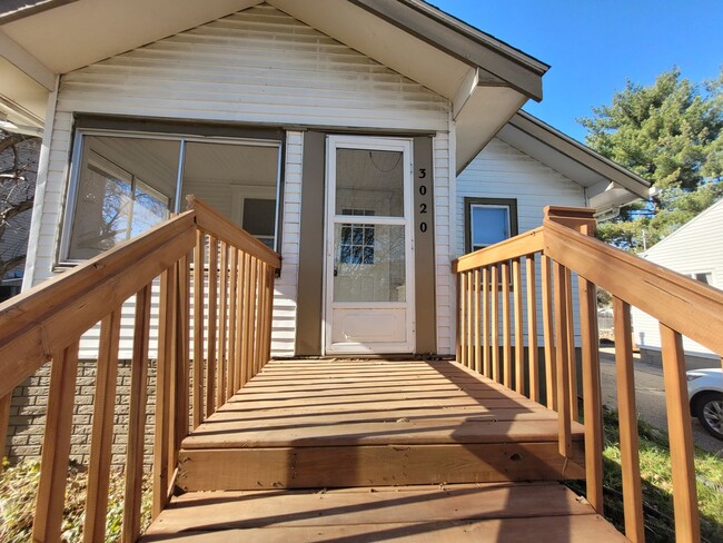 Building Photo - Adorable Rental Home!