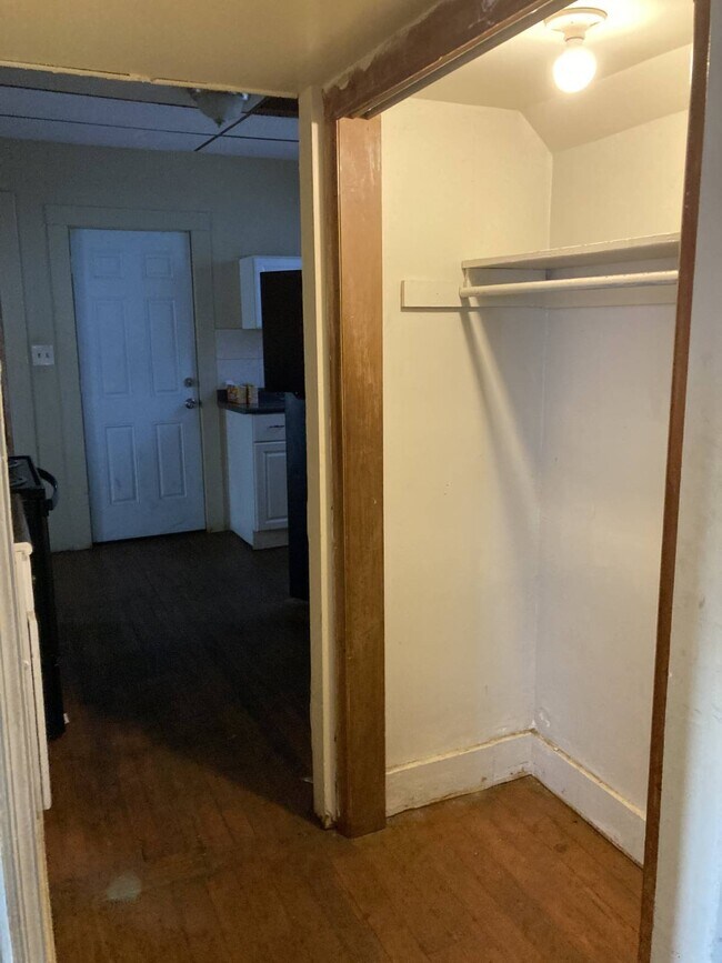 Building Photo - 6 Harvard St