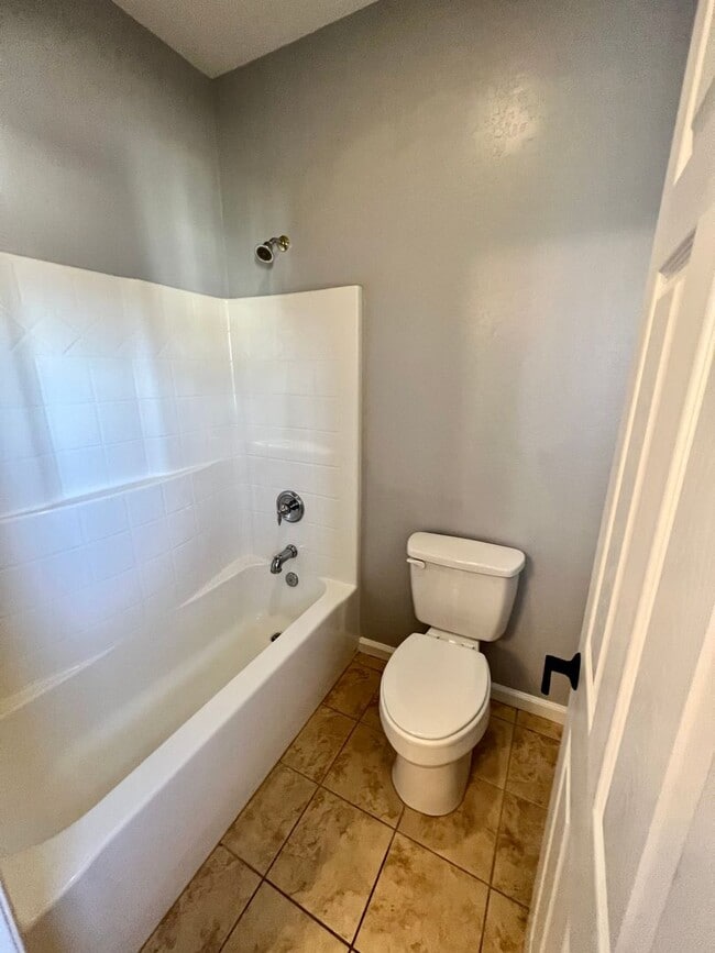 Building Photo - Gated AVALON--