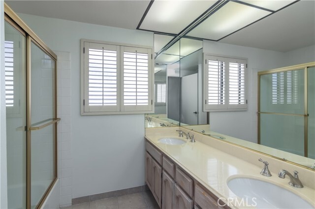 Building Photo - 12235 Shady Hollow Ln