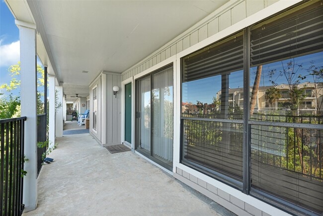 Building Photo - 4011 NASA Road 1