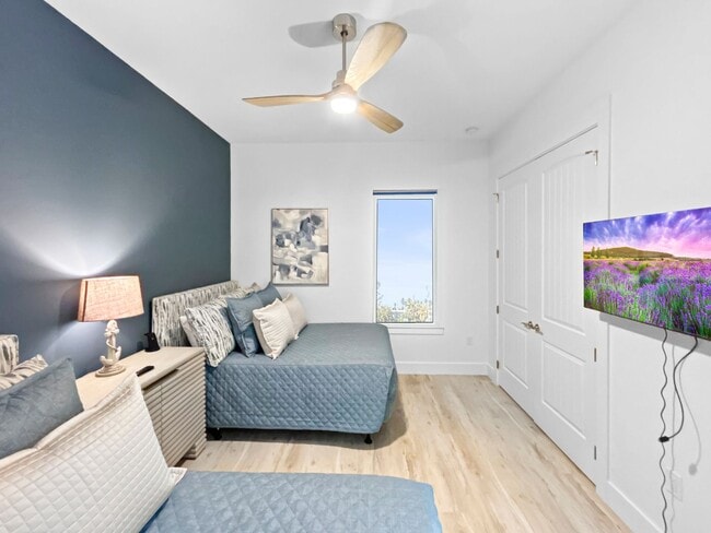 Building Photo - Waterfront Johns Pass Luxury | Steps to Beach + Pool, Hot Tub & Dock