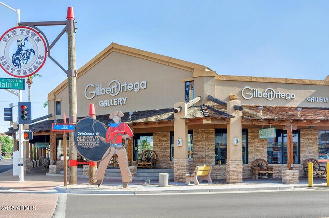 Building Photo - 3801 N Goldwater Blvd