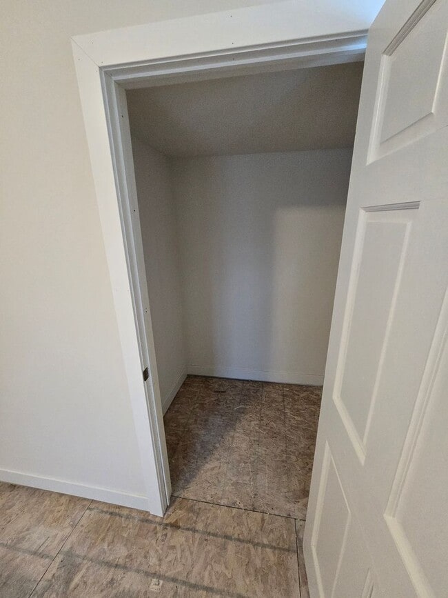 Building Photo - 1714 Erie Ct