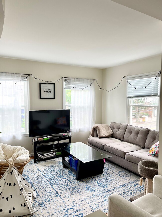 Building Photo - 86 Washington St