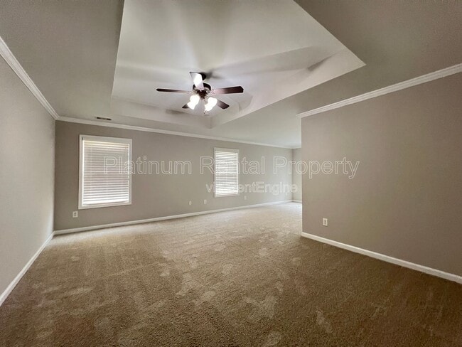 Building Photo - 3080 Whitfield Ave