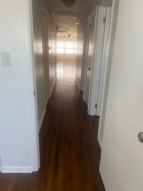 Building Photo - 105 Evergreen St