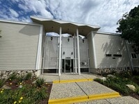 Building Photo - 3bd/2ba Condo - Pets welcome!  Coming Soon!