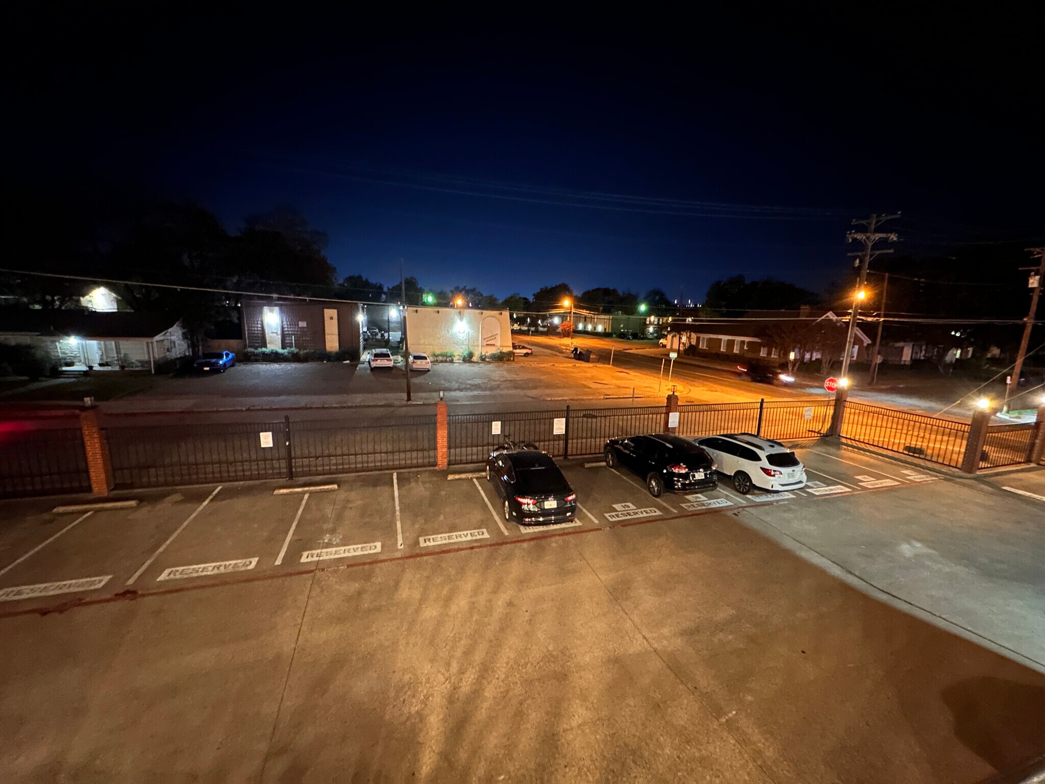 Building Photo - 600 Bagby Ave