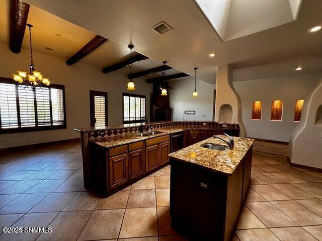 Building Photo - 5140 San Carlos Ct