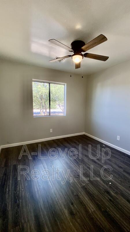 Building Photo - 219 W Pennsylvania Dr