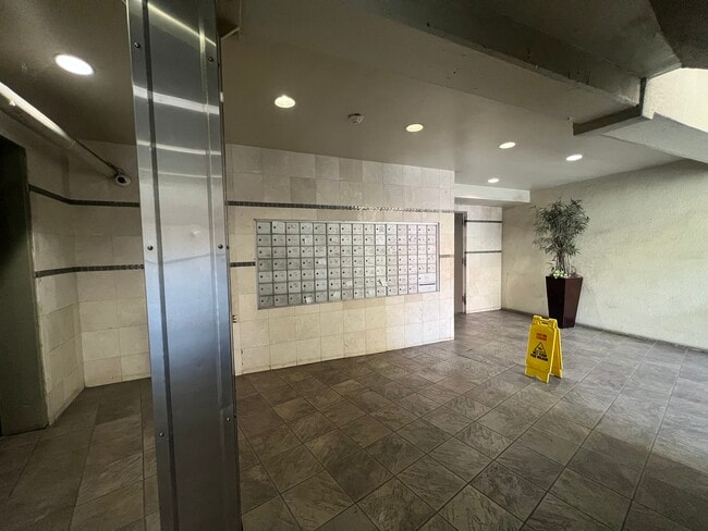 MAILBOXES - 333 Julia St