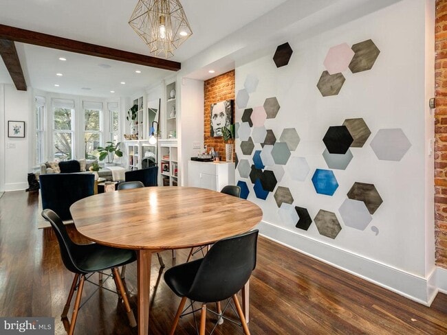 Building Photo - 1450 T St NW