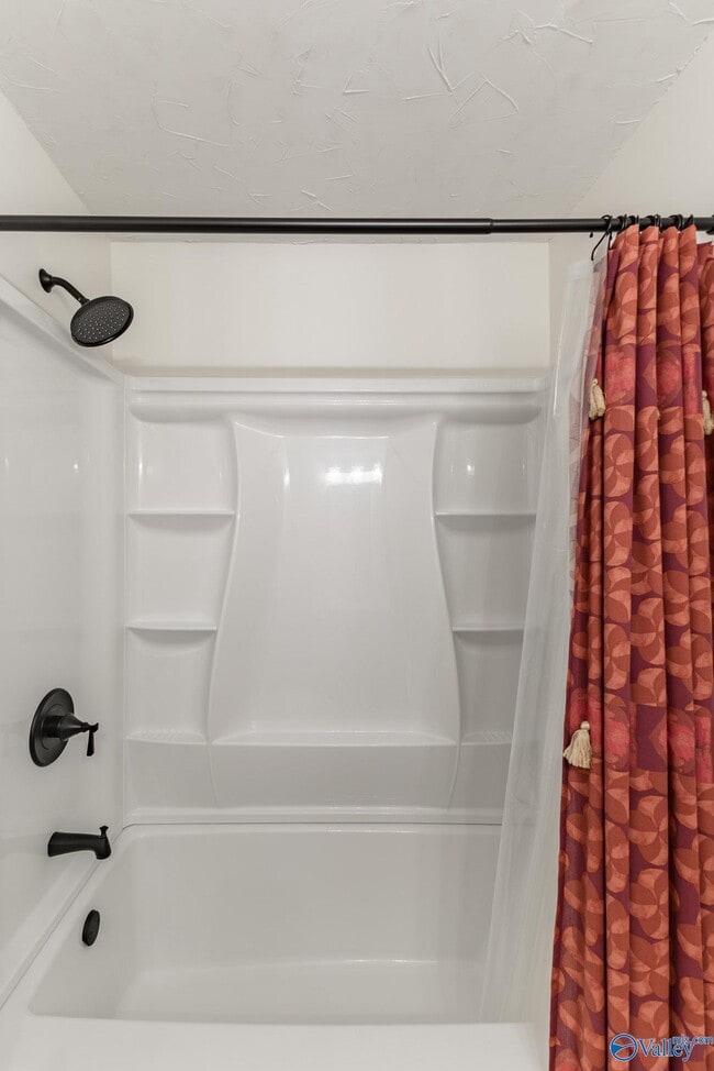 Building Photo - 171 Waters Edge Ln