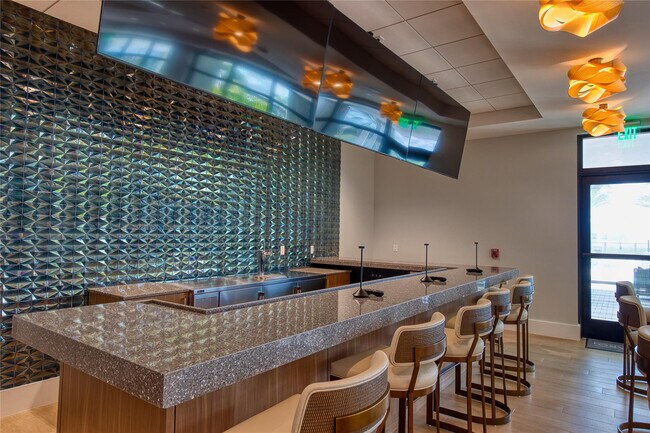 Building Photo - 10407 SW Aquila Wy