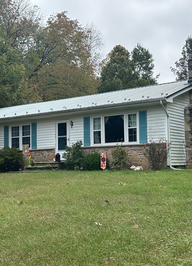 Primary Photo - Plank Rd