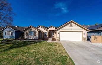 Building Photo - 3 BR 2.5 BA available soon