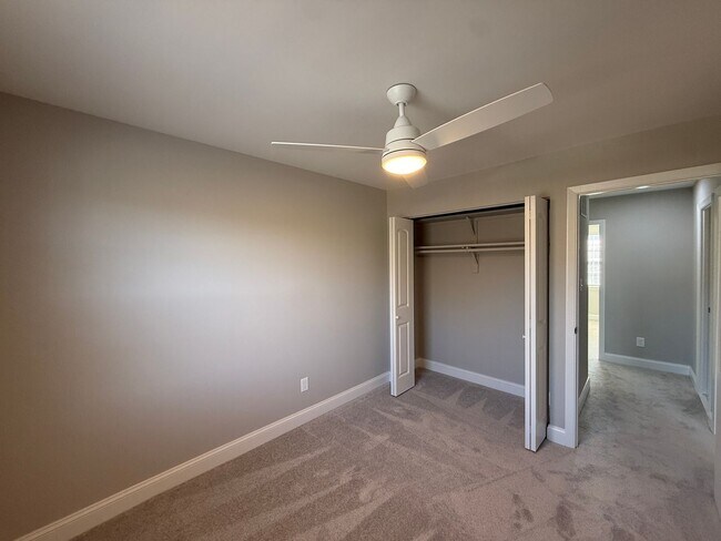 Building Photo - New Everything 4BR Townhome with Private Lower Level Suite | Stainless Kitchen | LVP + New Carpet...