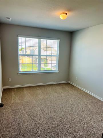 Building Photo - 8308 White Pine Dr