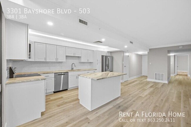 Building Photo - 3301 Bayshore Blvd
