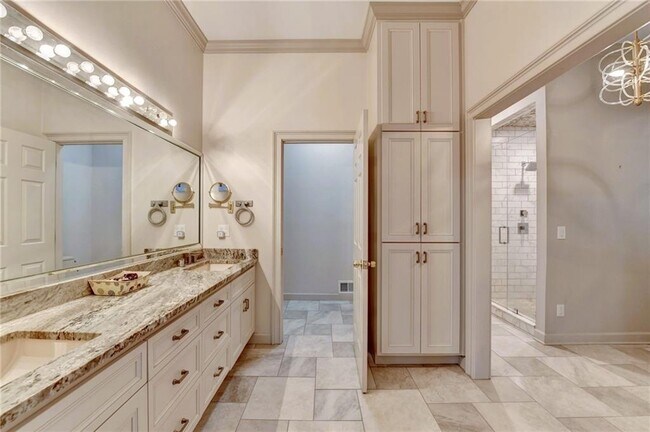 Building Photo - 1000 Grayson Pkwy