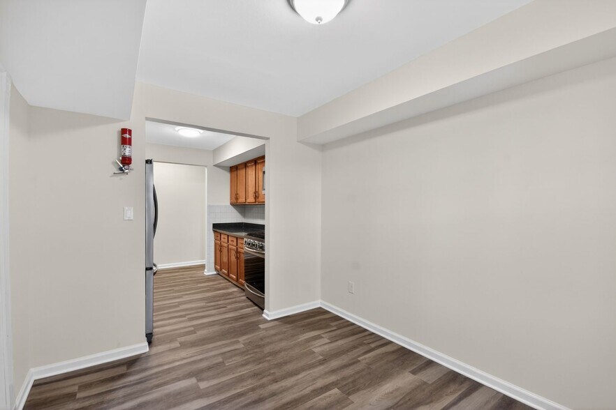 Building Photo - 111 Keystone Ct