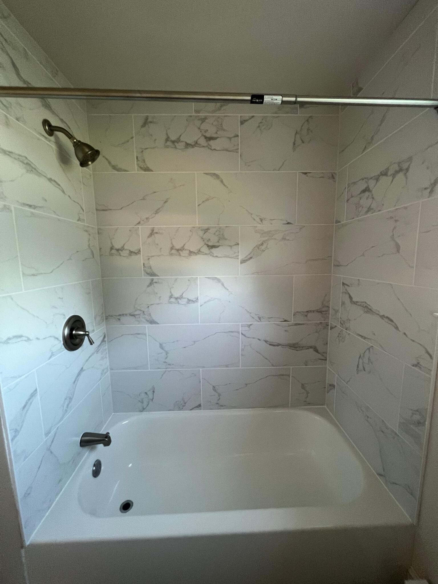 Building Photo - 3526 Rhoads Ave