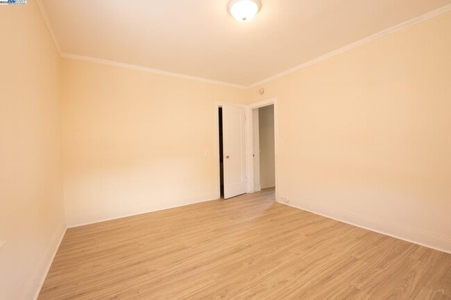 Building Photo - 7800 Lockwood St