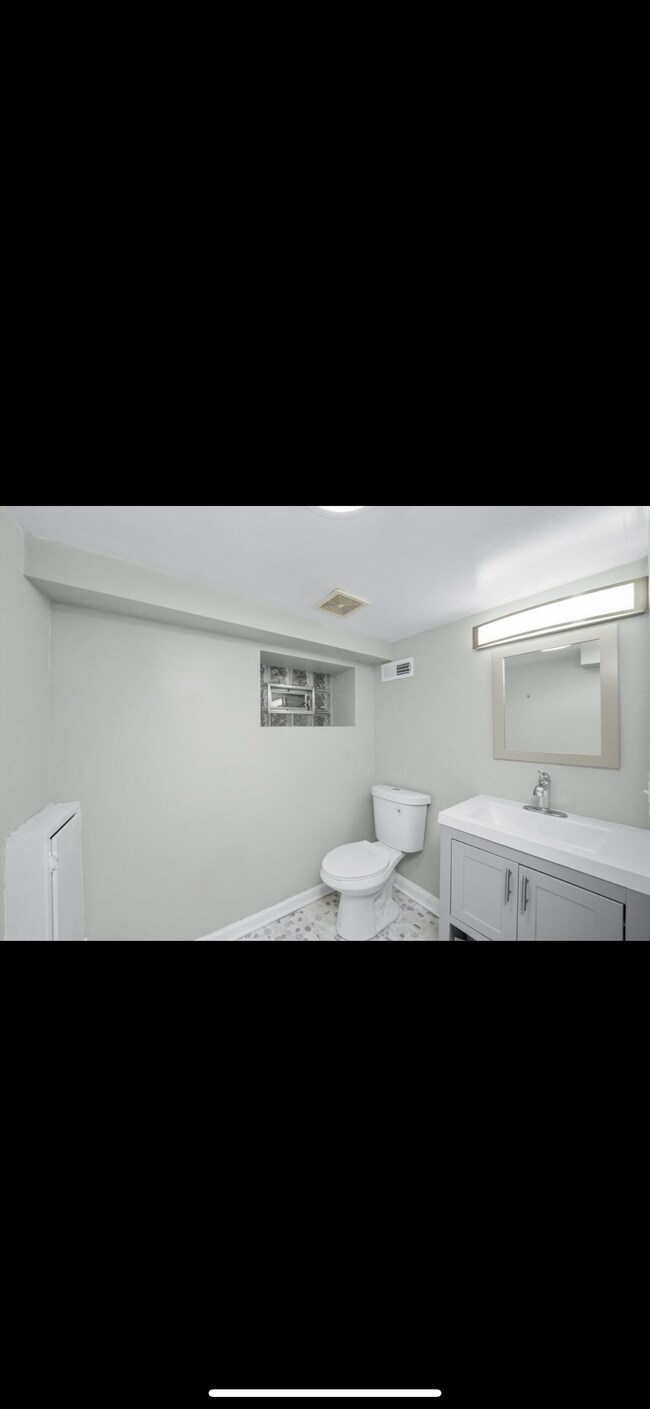 Bathroom 2 - 9339 S Eberhart Ave