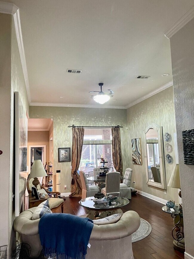 Building Photo - Live Exceptionally in an Elegant 4-Bedroom...