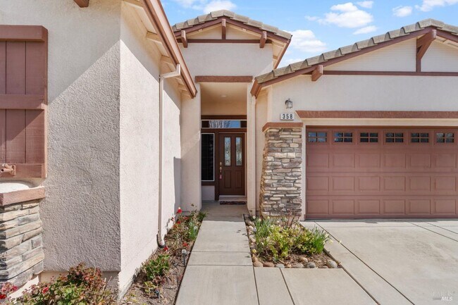 Building Photo - 358 Crystal Downs Dr