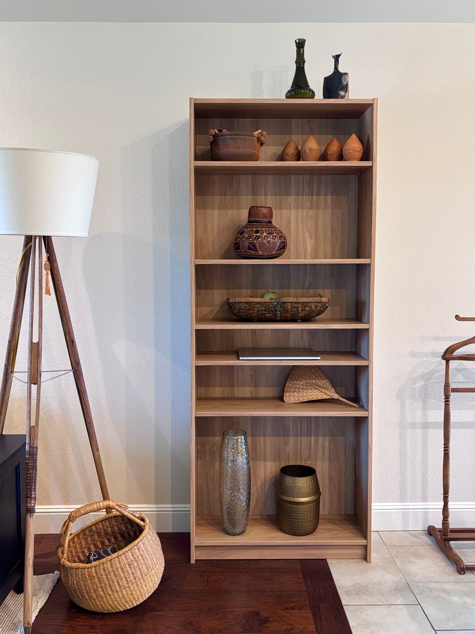 Building Photo - 2610 S Jackson Ave