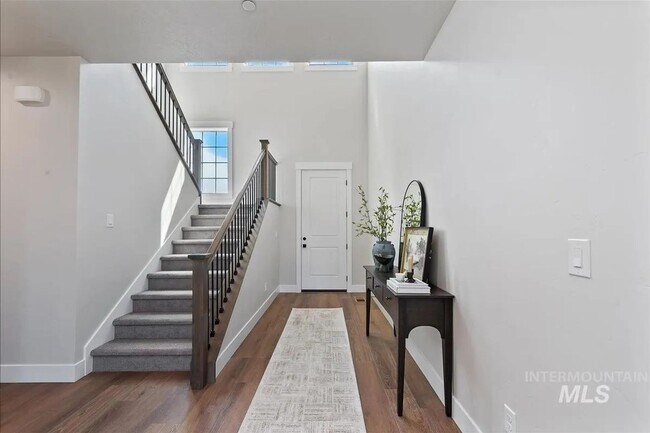 Building Photo - 562 Hidden Mill Ct.
